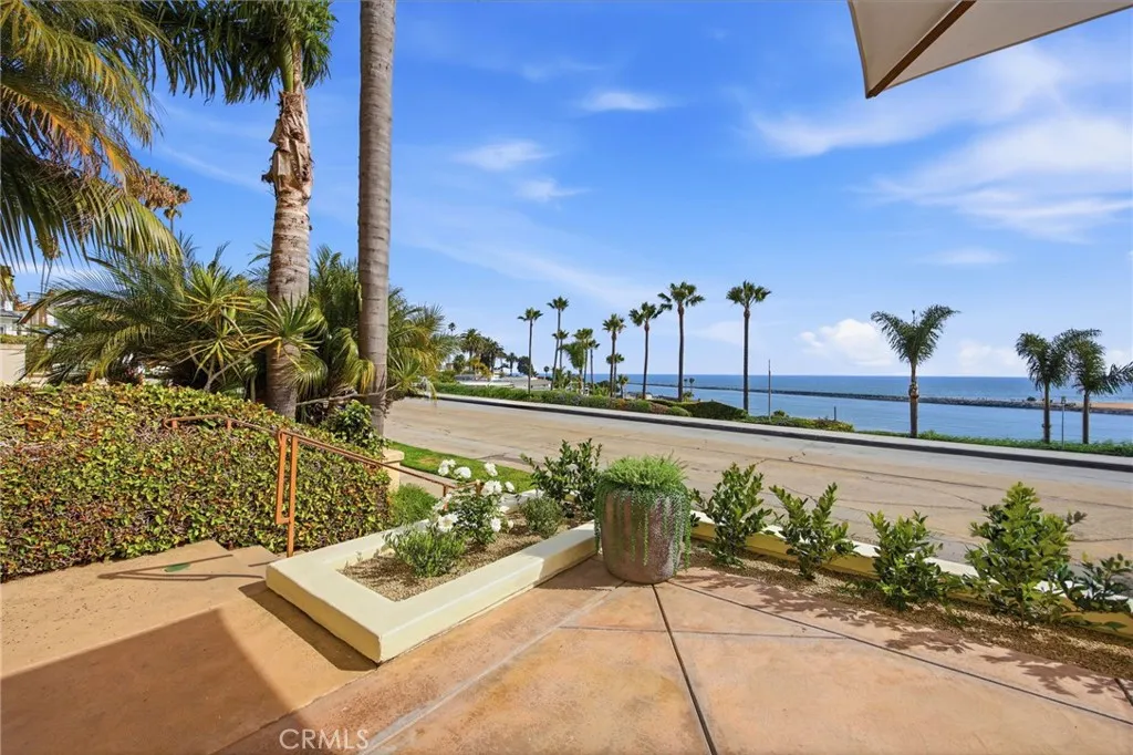 2614 Ocean Blvd Unit B, Corona del Mar, CA 92625 - Photo 5 of 30, Corona Del Mar, CA