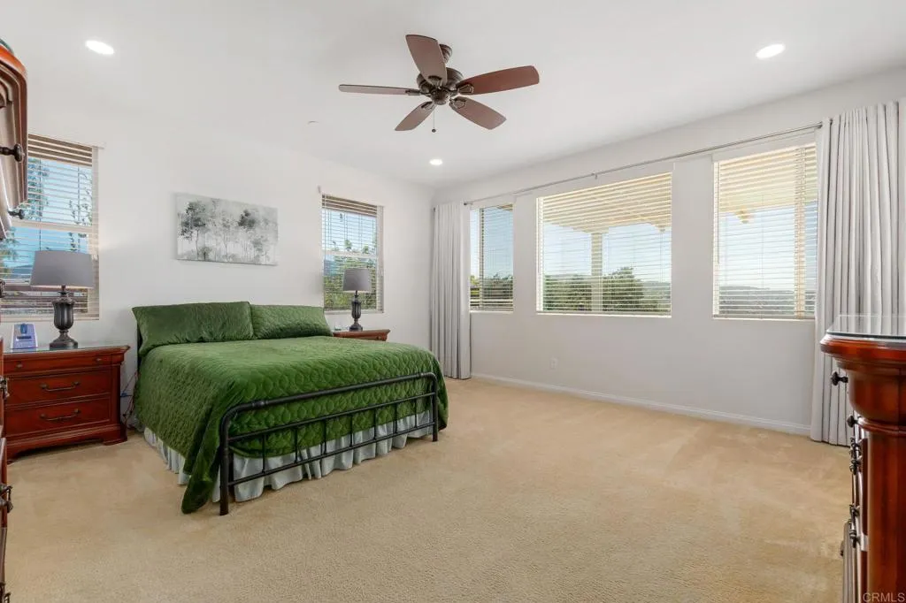 https://cdn.realtyfeed.com/cdn/127/306739720/23f8c37697668ce44795bb9bfaf26723.webp