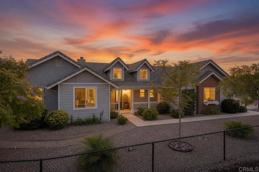 https://cdn.realtyfeed.com/cdn/127/306739720/94021bb67a3e7300e8cc544e6d93b39b.webp