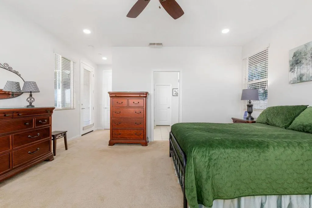 https://cdn.realtyfeed.com/cdn/127/306739720/bcbca1ba5369110fe082939b8d37b545.webp
