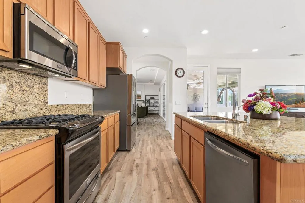 https://cdn.realtyfeed.com/cdn/127/306739720/c02e30e6b9df7dbf3ea4301b38425a1d.webp