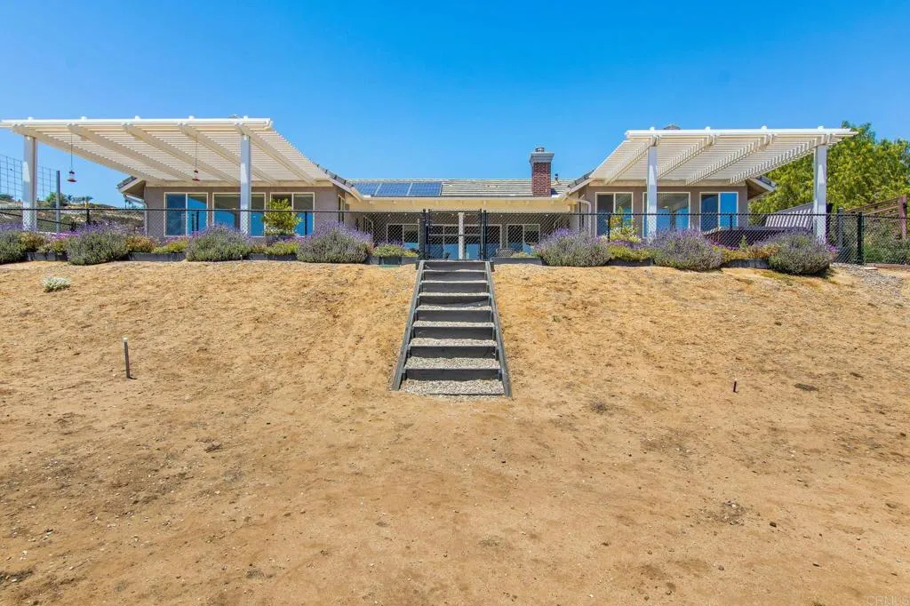 https://cdn.realtyfeed.com/cdn/127/306739720/c907b05c3e58ab6606ac492a9d2a2458.webp