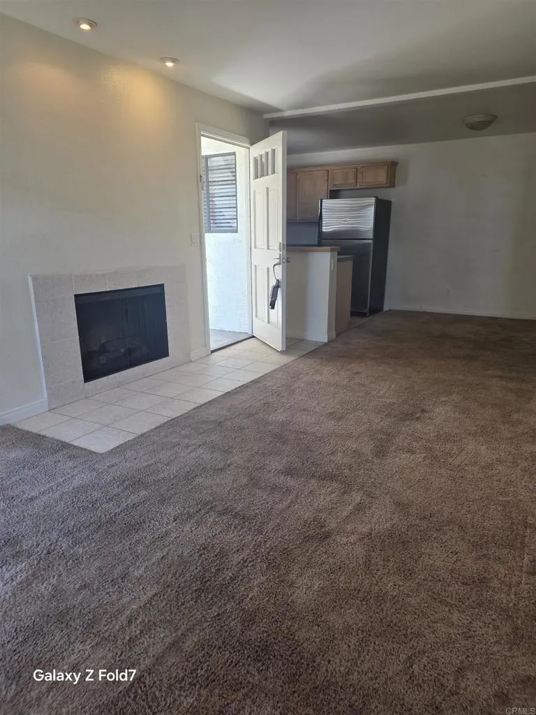 https://cdn.realtyfeed.com/cdn/127/306739734/90a3e7f175494c9ddf38c175d67ef51d.webp