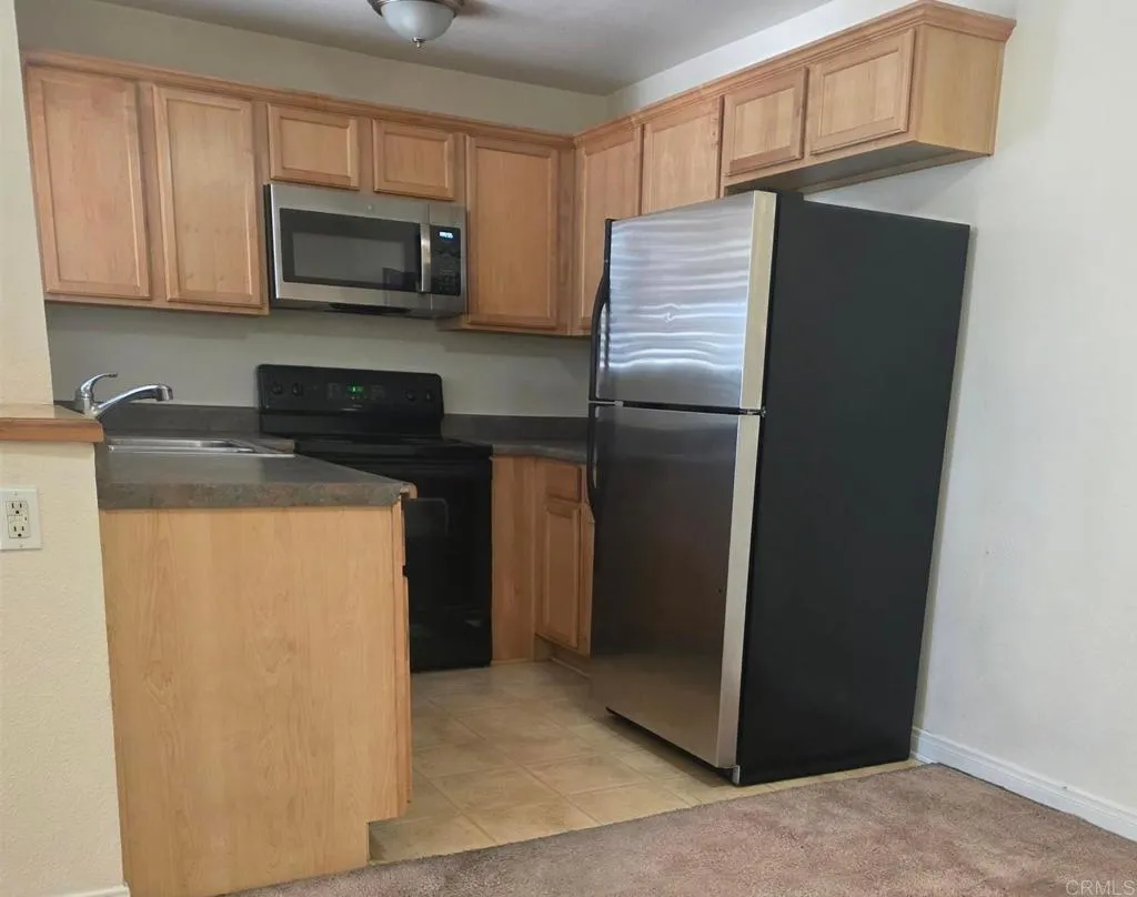 https://cdn.realtyfeed.com/cdn/127/306739734/9ed36efd9094a65a4b713bef5febf610.webp