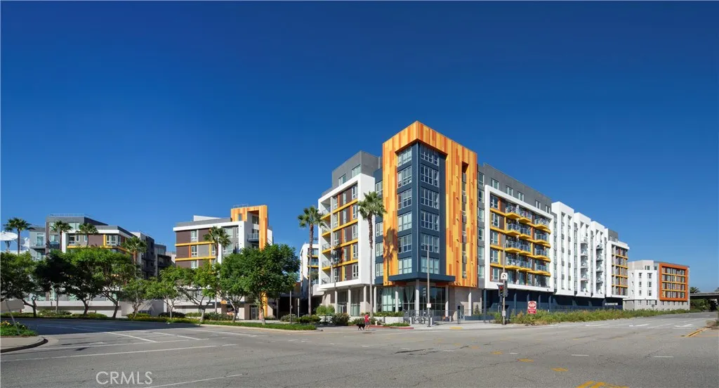 Playa Vista, CA 90045