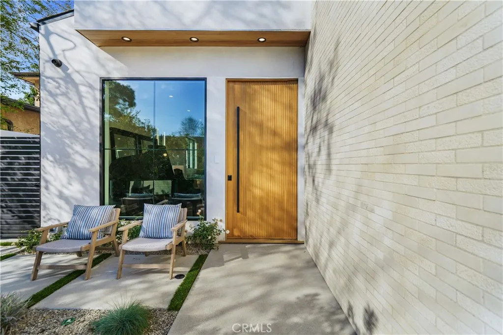 12207 Valleyheart Drive, Studio City, CA 91604 - Photo 4 of 51, Studio City, CA