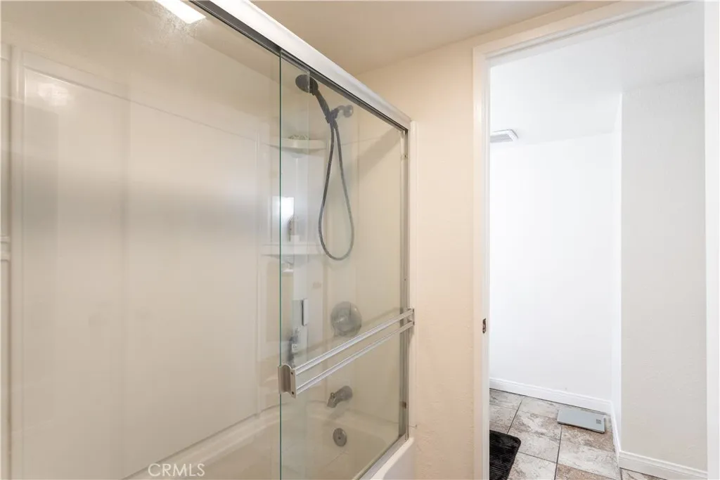 Photo #18: SW26126020 Listing: Photo #18