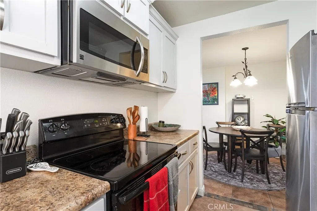 Photo #12: SW26126020 Listing: Photo #12