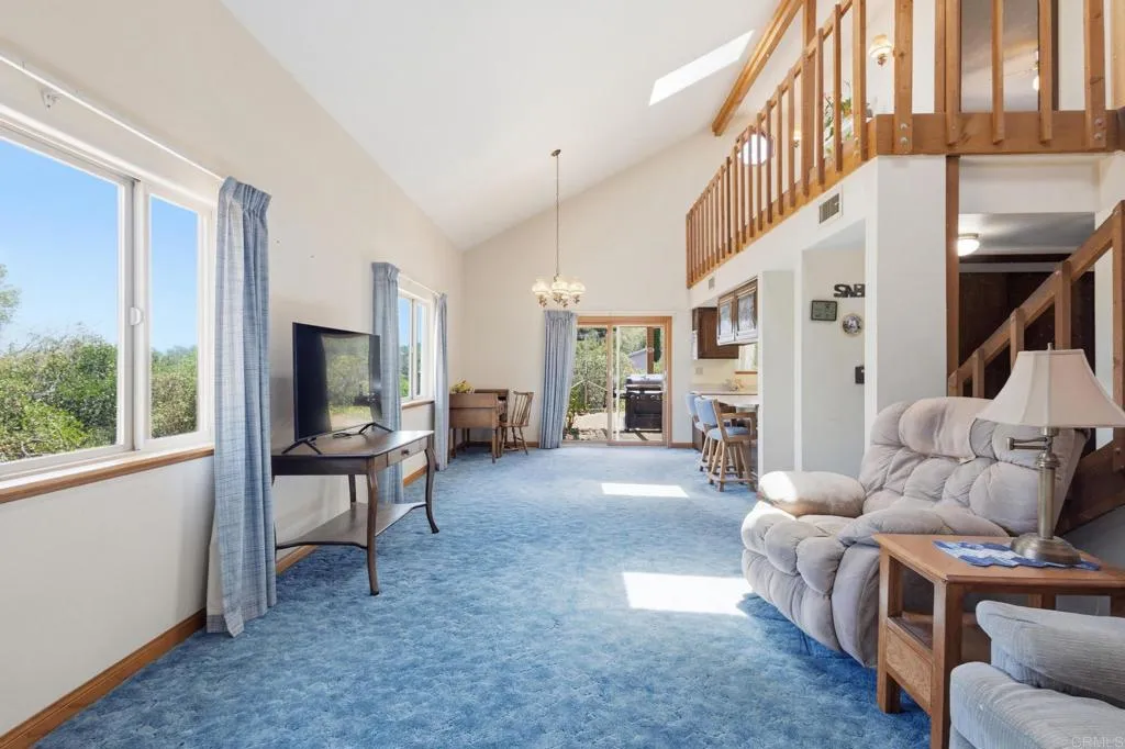 https://cdn.realtyfeed.com/cdn/127/306739778/709c5e36d40d70d035ab189b14d3f28d.webp