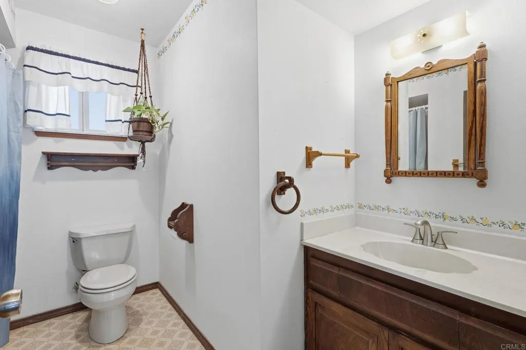 https://cdn.realtyfeed.com/cdn/127/306739778/796f6de9cf3b31c6da29d9f46b241cd0.webp