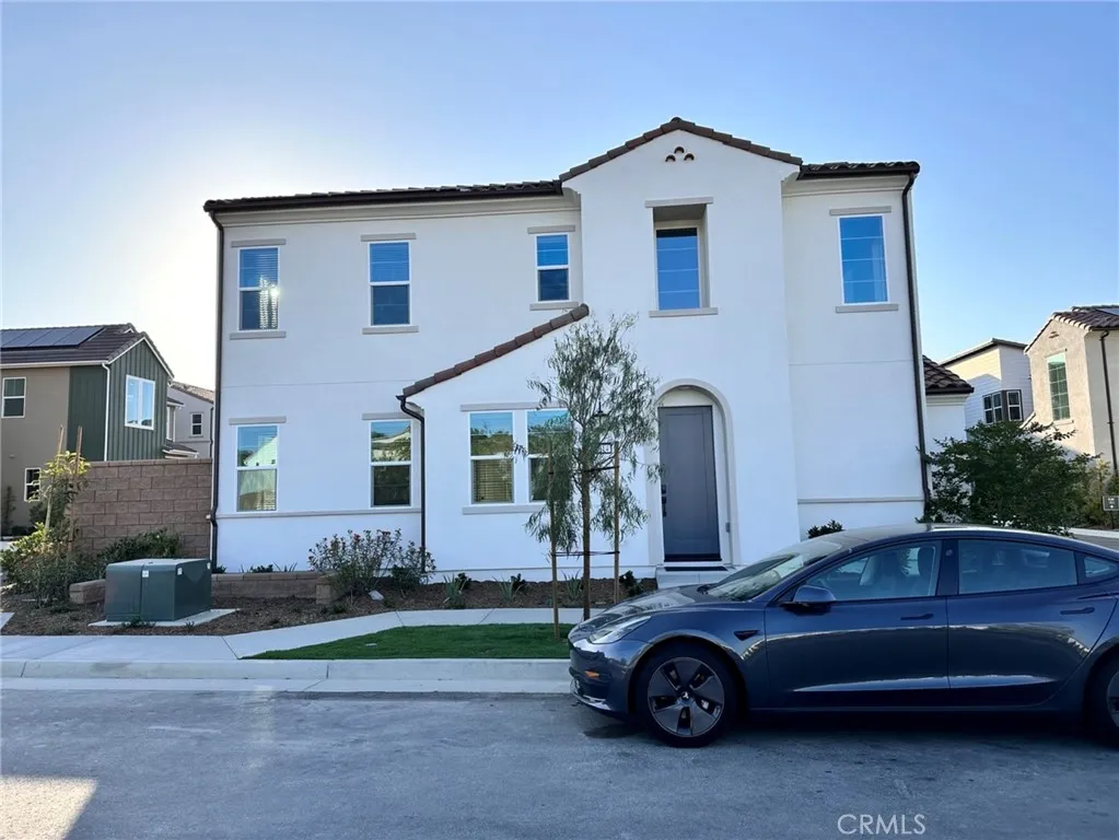 Corona, CA 92883