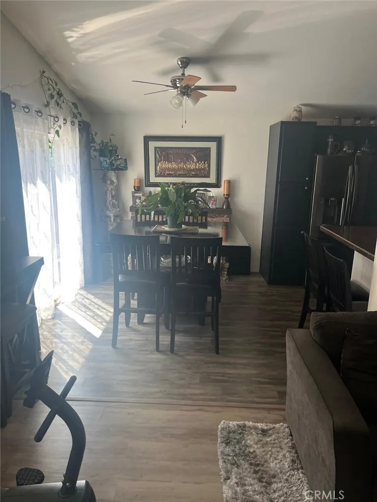 https://cdn.realtyfeed.com/cdn/127/306739929/78ff11df2715d6b89d28e213aa961ad3.webp