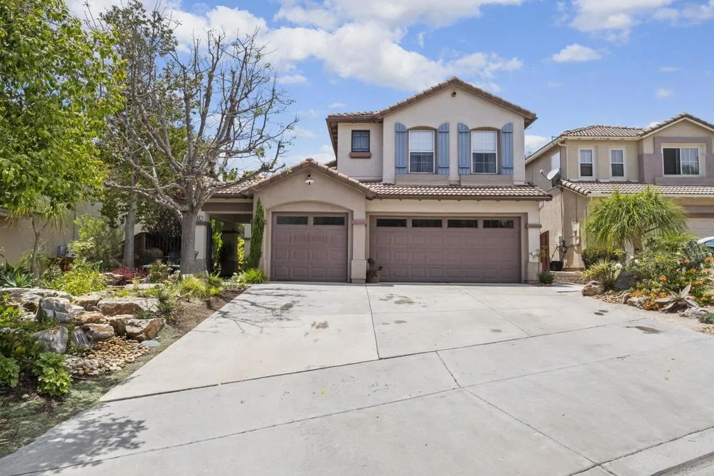 https://cdn.realtyfeed.com/cdn/127/306739997/2d762a5cba624c6802fa066dd27a01ce.webp