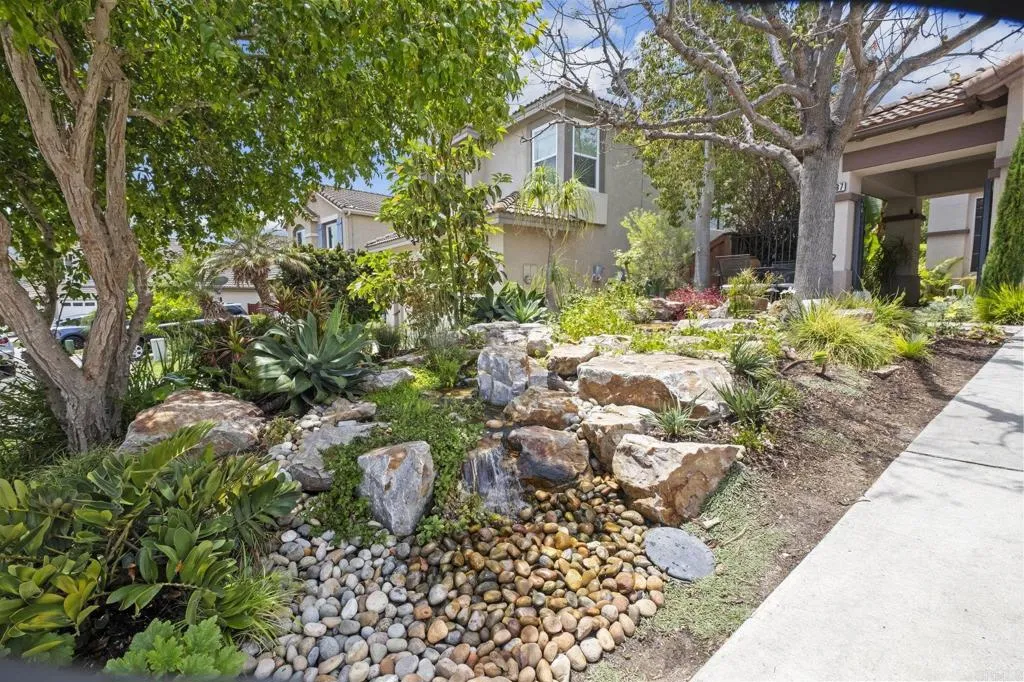 https://cdn.realtyfeed.com/cdn/127/306739997/30b003e500ec3e6cd6e1e5ada6d732f7.webp