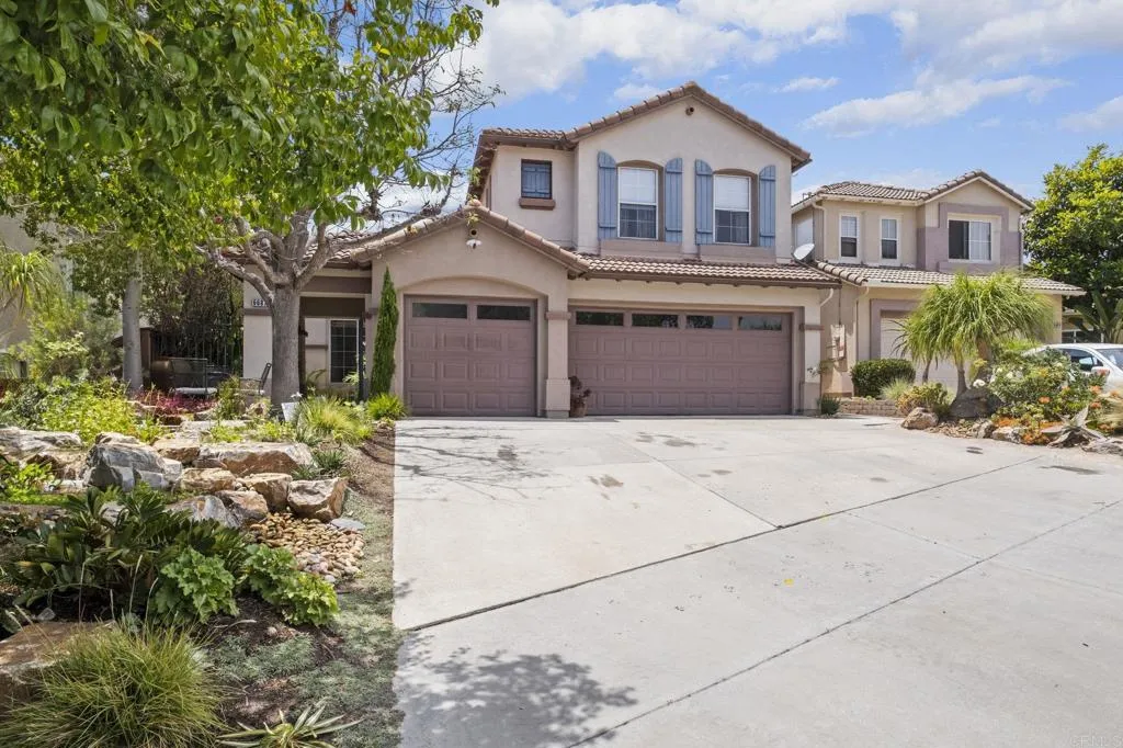 https://cdn.realtyfeed.com/cdn/127/306739997/418c2c88e8b93d30ea34aac31093350c.webp