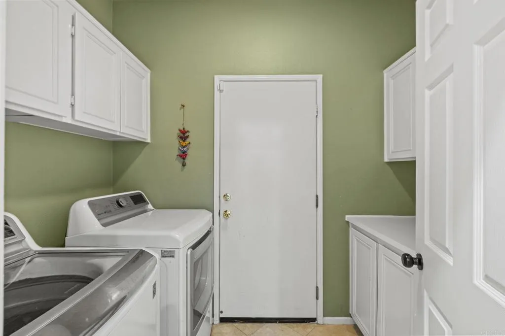 https://cdn.realtyfeed.com/cdn/127/306739997/79537fb33f2481a52a687f8659e94872.webp