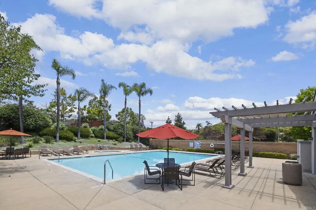 https://cdn.realtyfeed.com/cdn/127/306739997/8a52498b608d075466f185154705ea52.webp