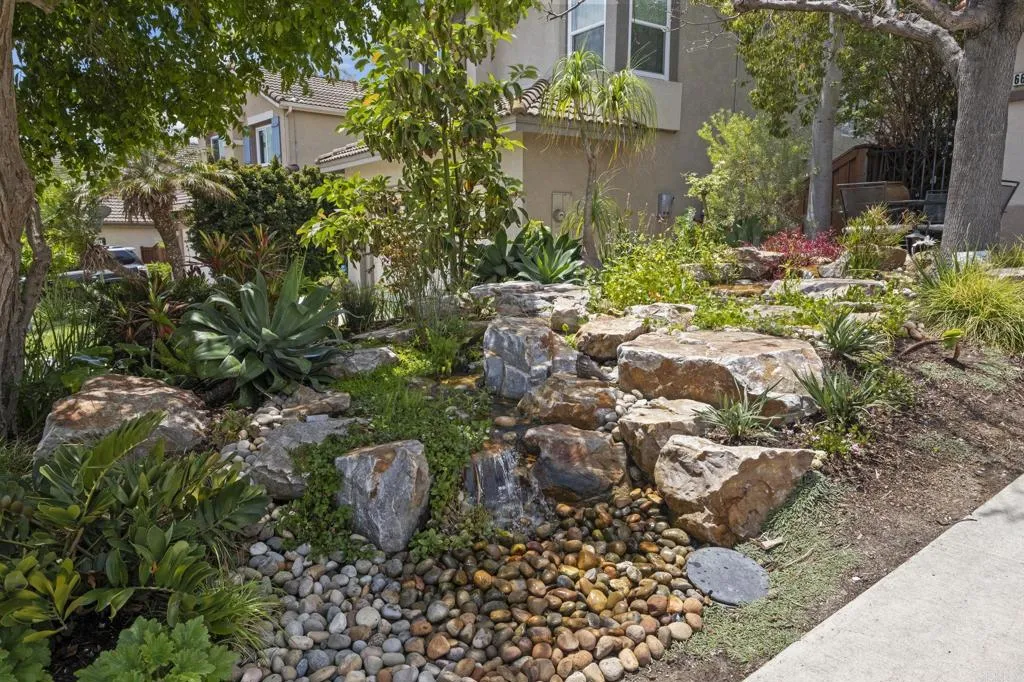 https://cdn.realtyfeed.com/cdn/127/306739997/aca769a6db83dc99e3f1eadbbba9d730.webp