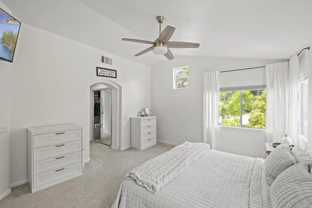 https://cdn.realtyfeed.com/cdn/127/306739997/f5ada8ee6061213f8c4c36a9cd811817.webp
