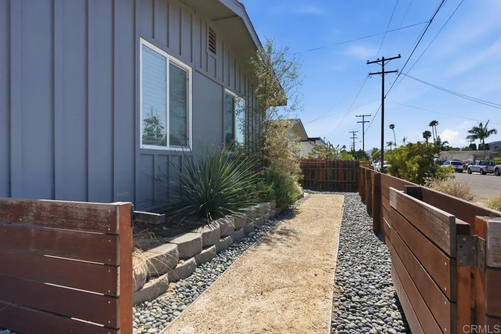 https://cdn.realtyfeed.com/cdn/127/306739999/3d8fc67bd6497e2e4b18c96ad20ec062.webp