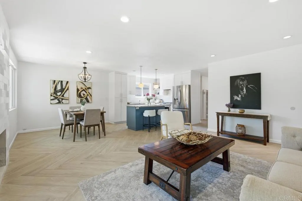 https://cdn.realtyfeed.com/cdn/127/306739999/abbdf1b442a72514b735c6b3a73bd32f.webp