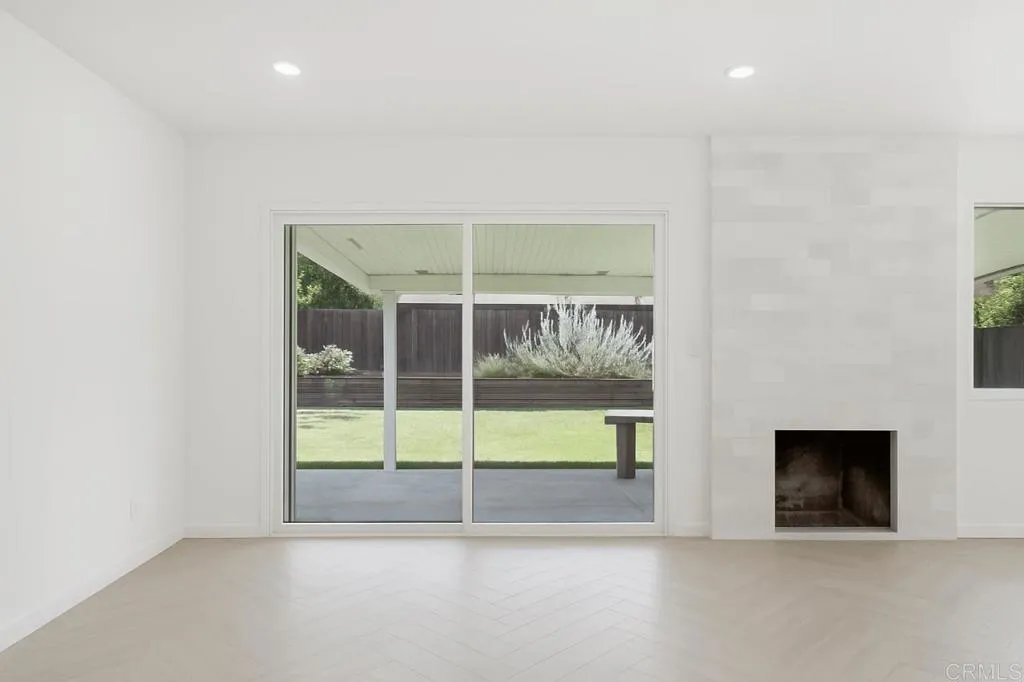 https://cdn.realtyfeed.com/cdn/127/306739999/c559cd71f84f7e9d6022f78b9d6d9283.webp