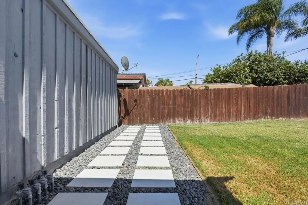 https://cdn.realtyfeed.com/cdn/127/306739999/ceed95fa271262dcd5600d497401f0cd.webp