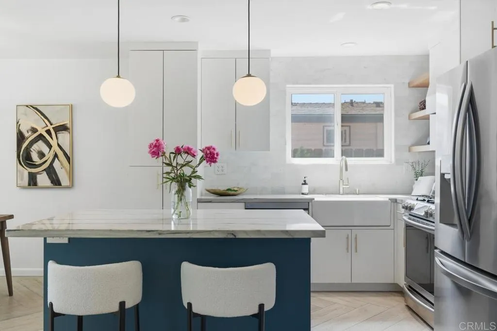 https://cdn.realtyfeed.com/cdn/127/306739999/d07bf0ac6672bfd72a6bf2abdaad3128.webp