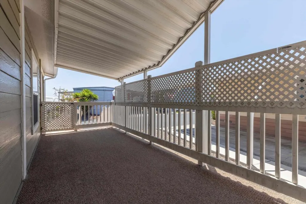 https://cdn.realtyfeed.com/cdn/127/306740040/429be0100098ea1ef21f64f80861b426.webp