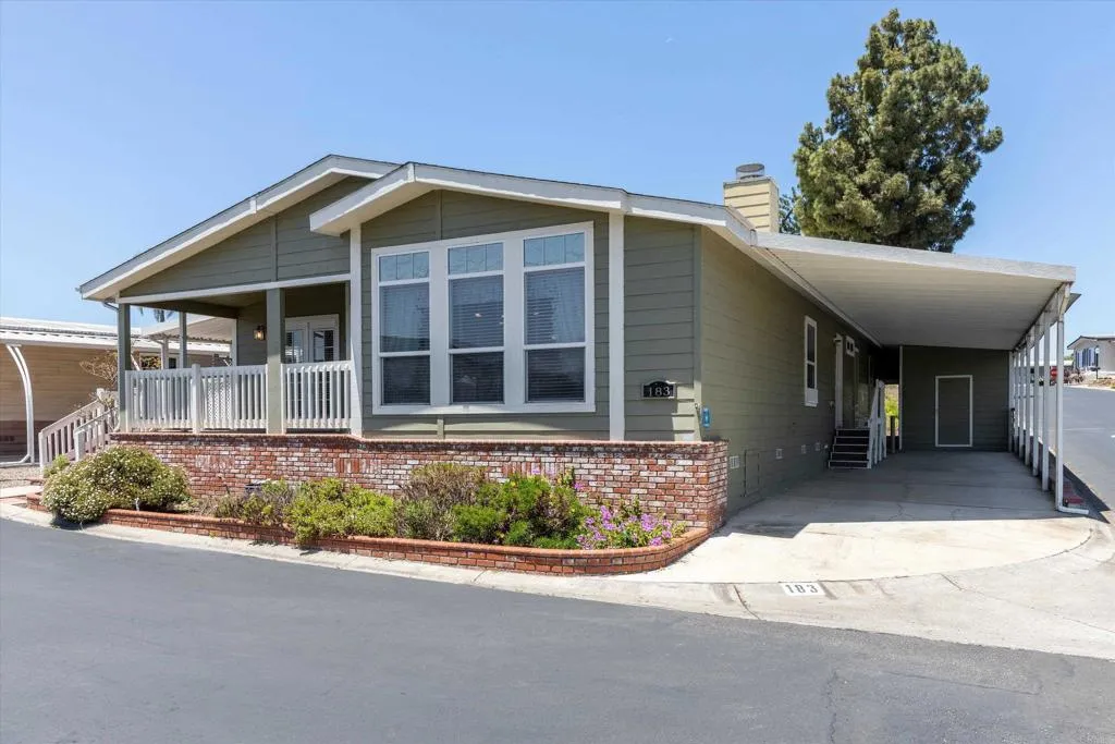 https://cdn.realtyfeed.com/cdn/127/306740040/d3196219bdfc538450bd20ac9b097ed1.webp