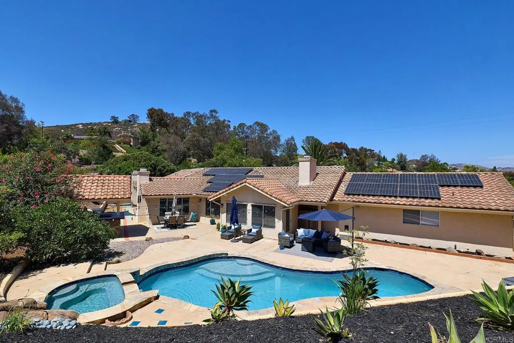 https://cdn.realtyfeed.com/cdn/127/306740047/1c28ffa329a74ebbce9cff0e854d15cb.webp