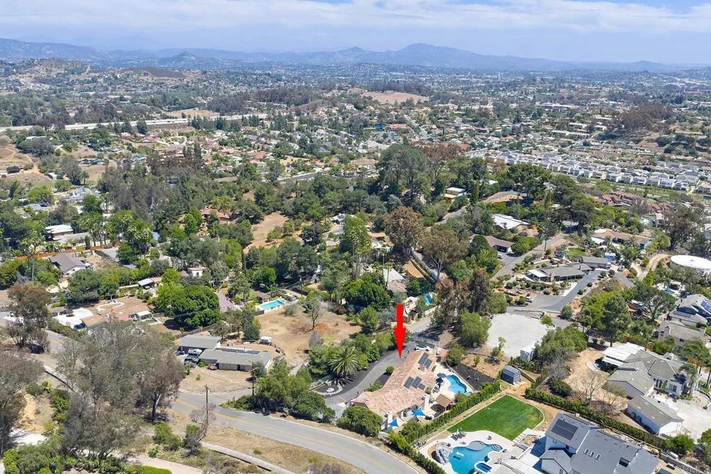 https://cdn.realtyfeed.com/cdn/127/306740047/7505b465c31f4035179a27d579a604ac.webp