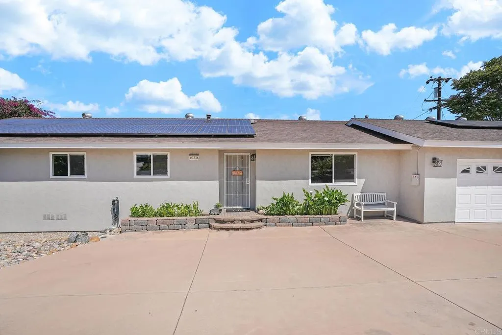https://cdn.realtyfeed.com/cdn/127/306740049/0478eefdb2827834255a17903ff664b9.webp