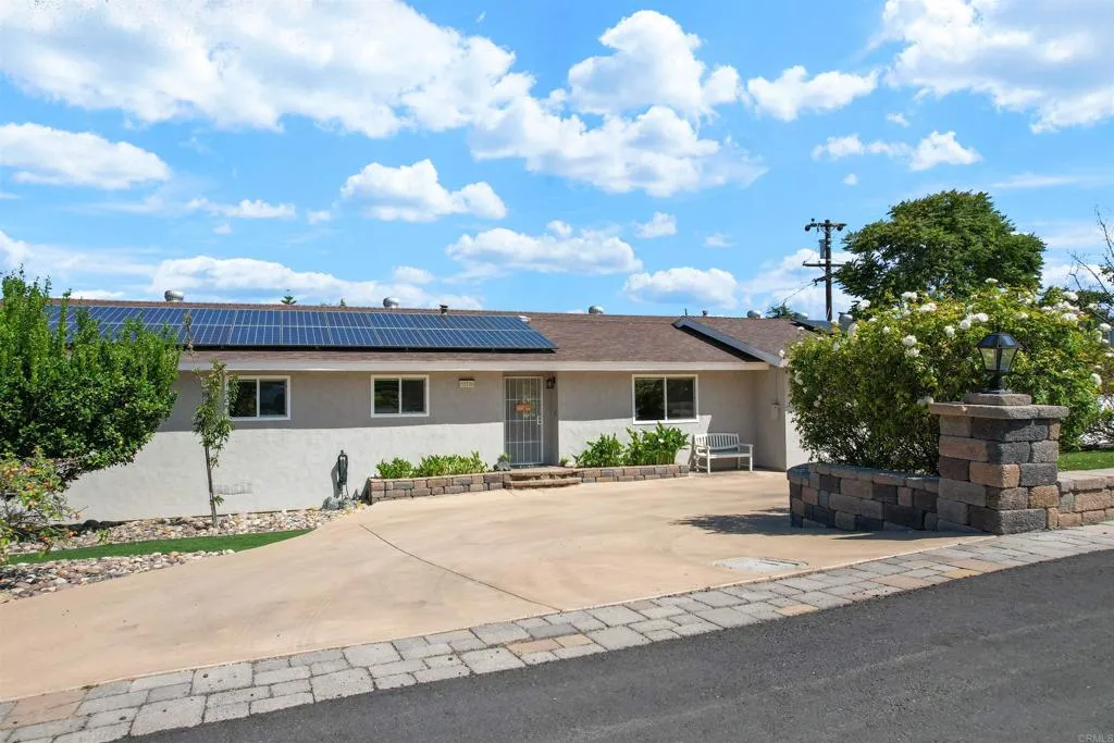https://cdn.realtyfeed.com/cdn/127/306740049/491d9d74562031172c34f7ee50039dbf.webp