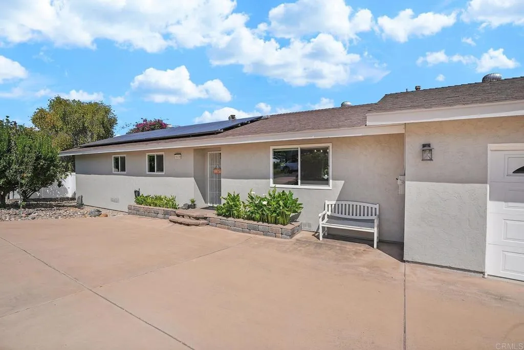 https://cdn.realtyfeed.com/cdn/127/306740049/4b7b648f60f3fd4274adab923a04e56a.webp