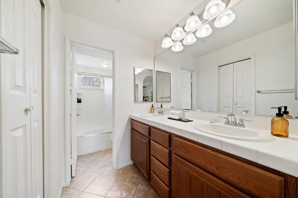 Photo #10: SR26106913 Listing: Photo #10