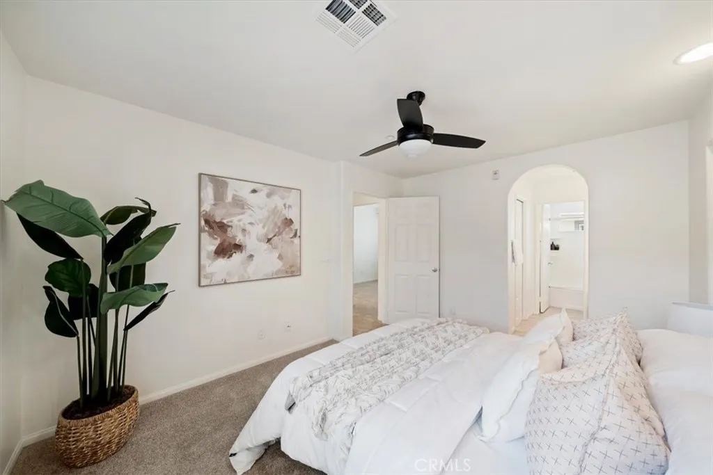 Photo #9: SR26106913 Listing: Photo #9