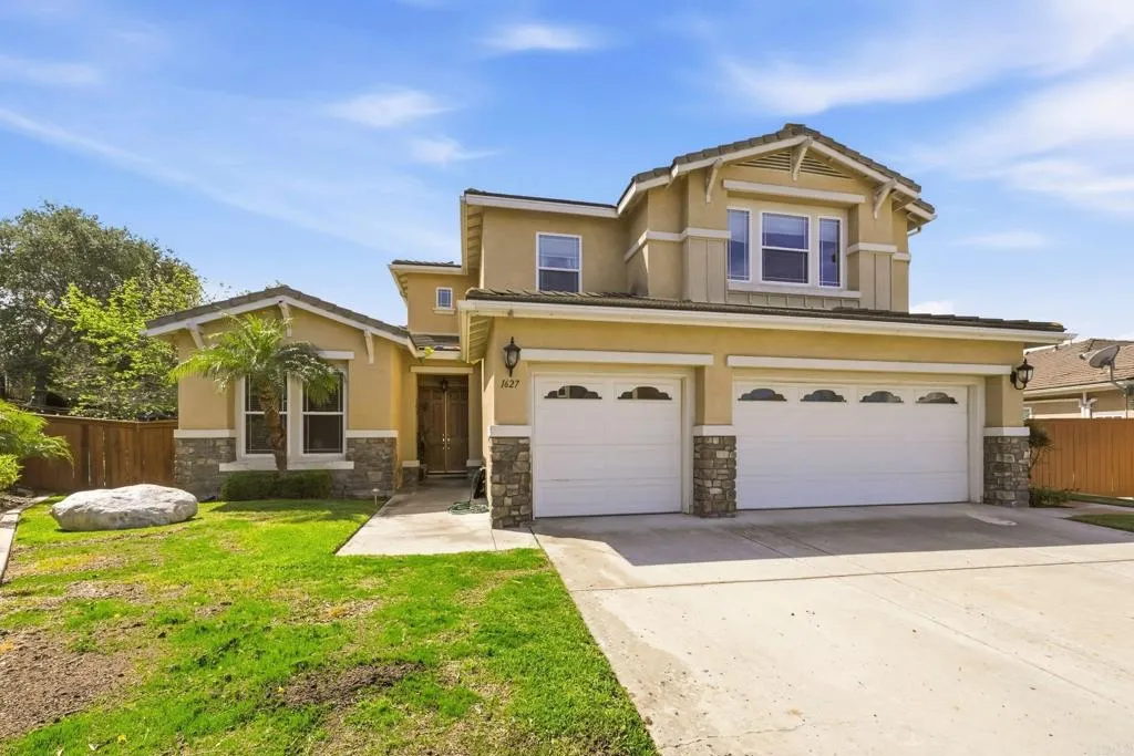 https://cdn.realtyfeed.com/cdn/127/306740085/8acbe8df71953e760d05dd4752eb38f7.webp