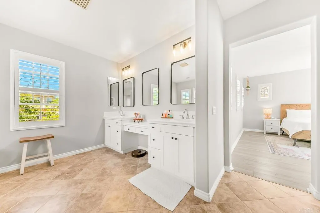 https://cdn.realtyfeed.com/cdn/127/306740099/23931db8cfe63db0e9a37af4bce66762.webp