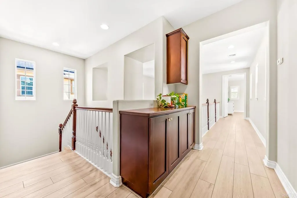 https://cdn.realtyfeed.com/cdn/127/306740099/e6f2a13ee36d2620264acb70132fd6b5.webp