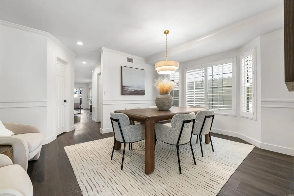 https://cdn.realtyfeed.com/cdn/127/306740135/16cdf838888673b72ff4451297ab03b2.webp