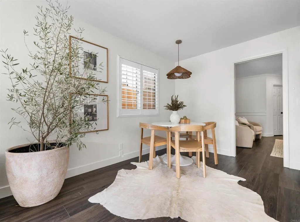https://cdn.realtyfeed.com/cdn/127/306740135/5bf09afa2e099c96afd767f0b2bc5f0d.webp
