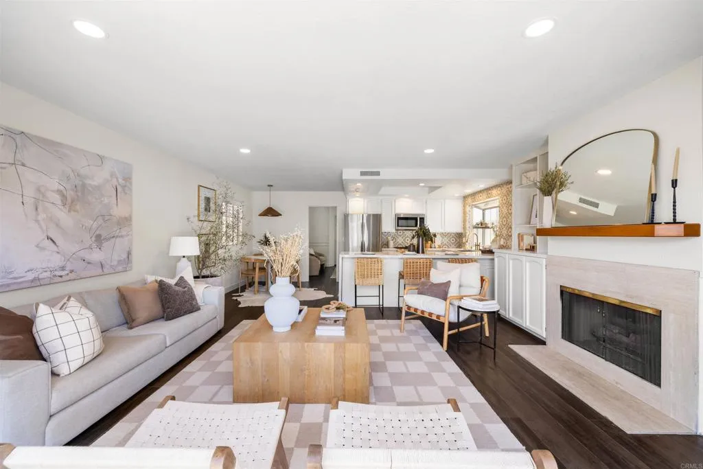 https://cdn.realtyfeed.com/cdn/127/306740135/a3f6208980526ed774c6651c574a2fa7.webp