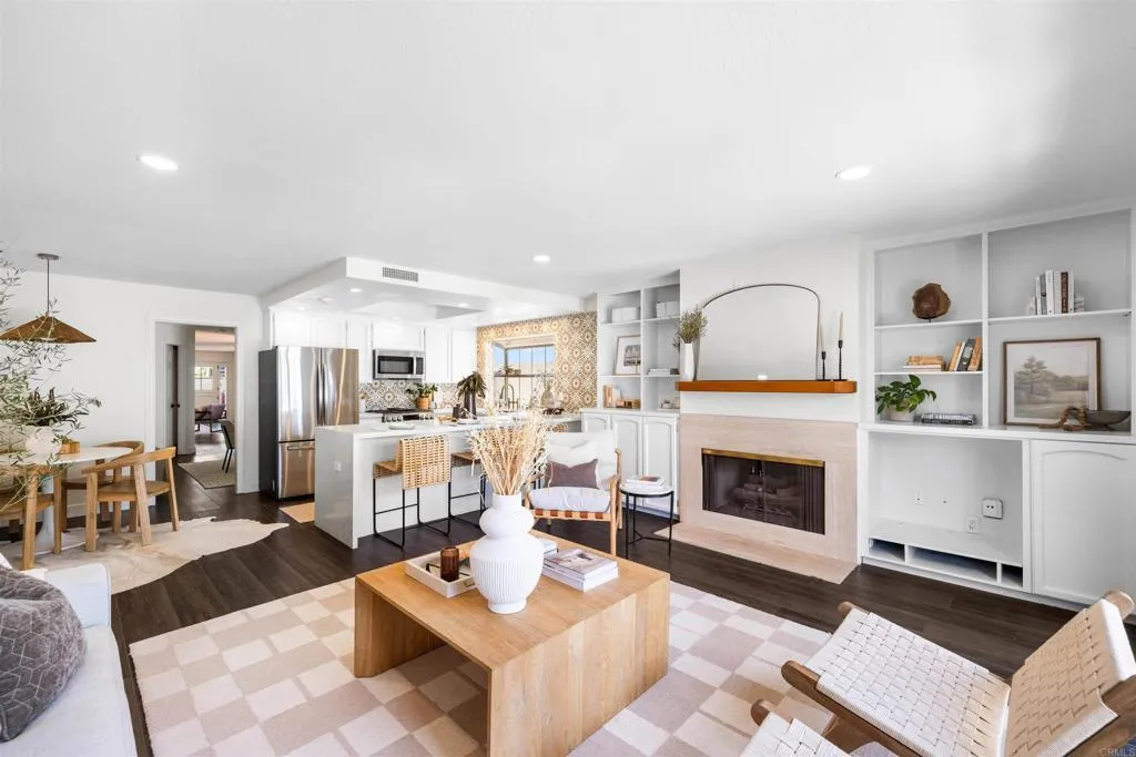 https://cdn.realtyfeed.com/cdn/127/306740135/c0d0a218b8208022b6ff31d91d269719.webp