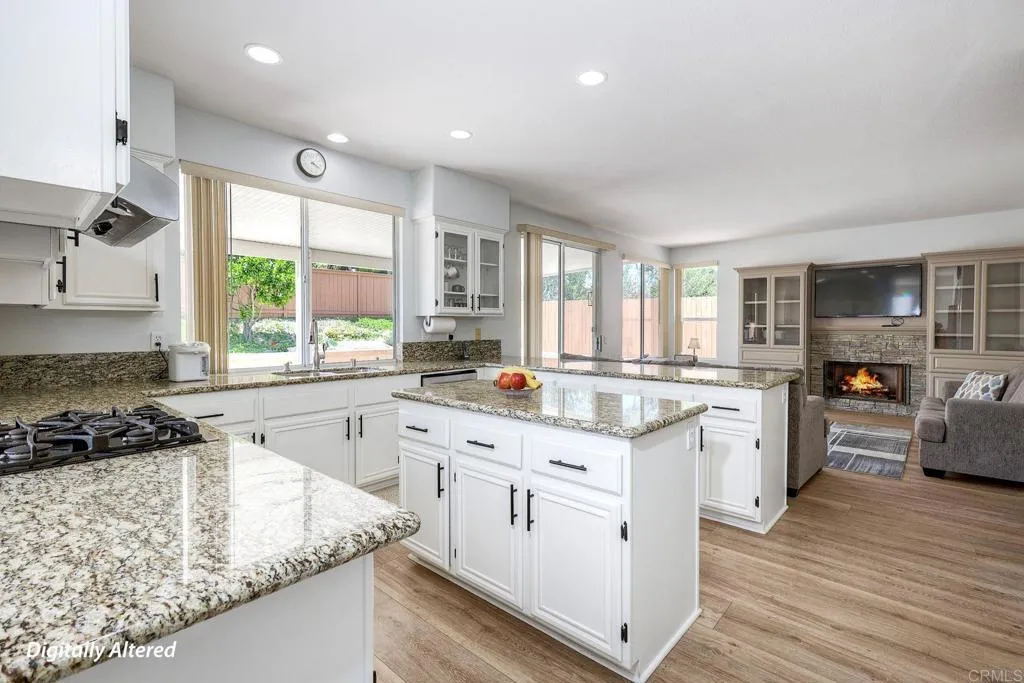 https://cdn.realtyfeed.com/cdn/127/306740145/3d63f392f9d86b3334e1fbe4c99f8df6.webp