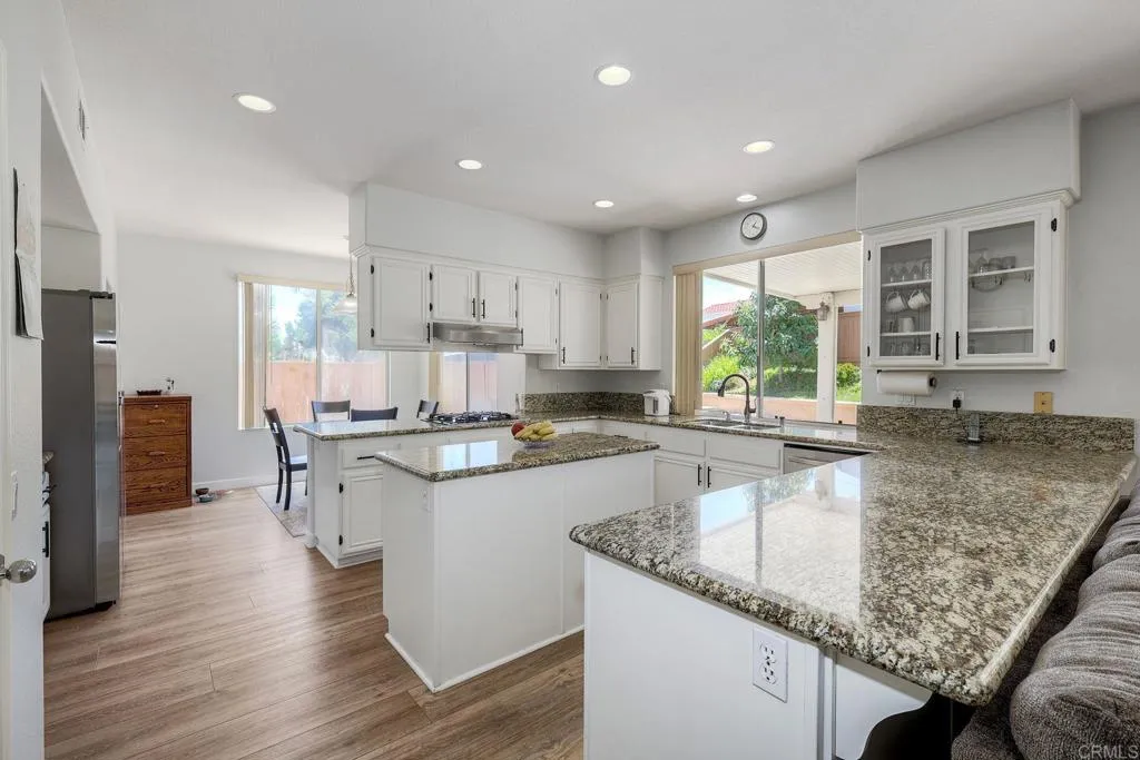 https://cdn.realtyfeed.com/cdn/127/306740145/c1faa3d80599bc8ffce893c58d0c5ae4.webp