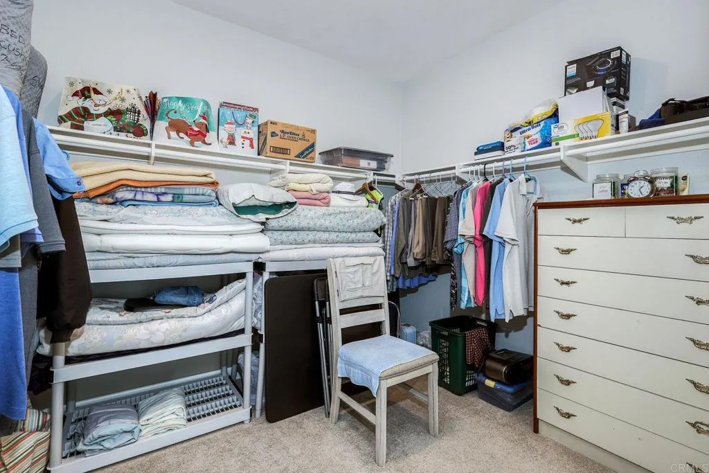https://cdn.realtyfeed.com/cdn/127/306740145/d79c8e929918ae357bbf80df719e4442.webp