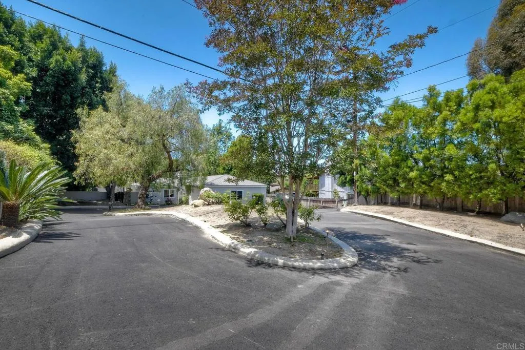 https://cdn.realtyfeed.com/cdn/127/306740166/238e205775dc0dcaf977add570ac999e.webp