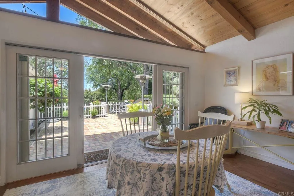 https://cdn.realtyfeed.com/cdn/127/306740166/a65efe74965ea7f8a37bae645c750fb1.webp