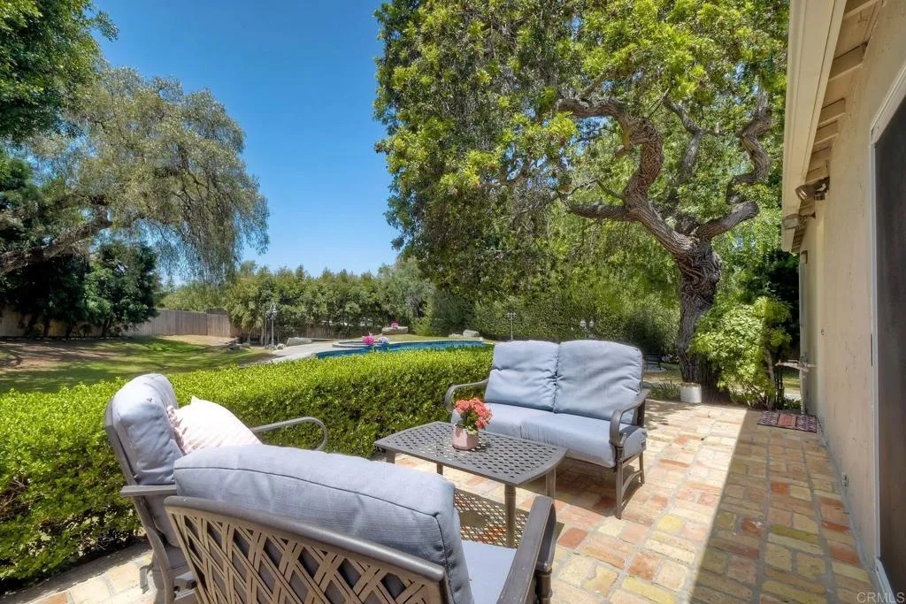 https://cdn.realtyfeed.com/cdn/127/306740166/c45d099ac79621c5a6f58e8f18103f14.webp
